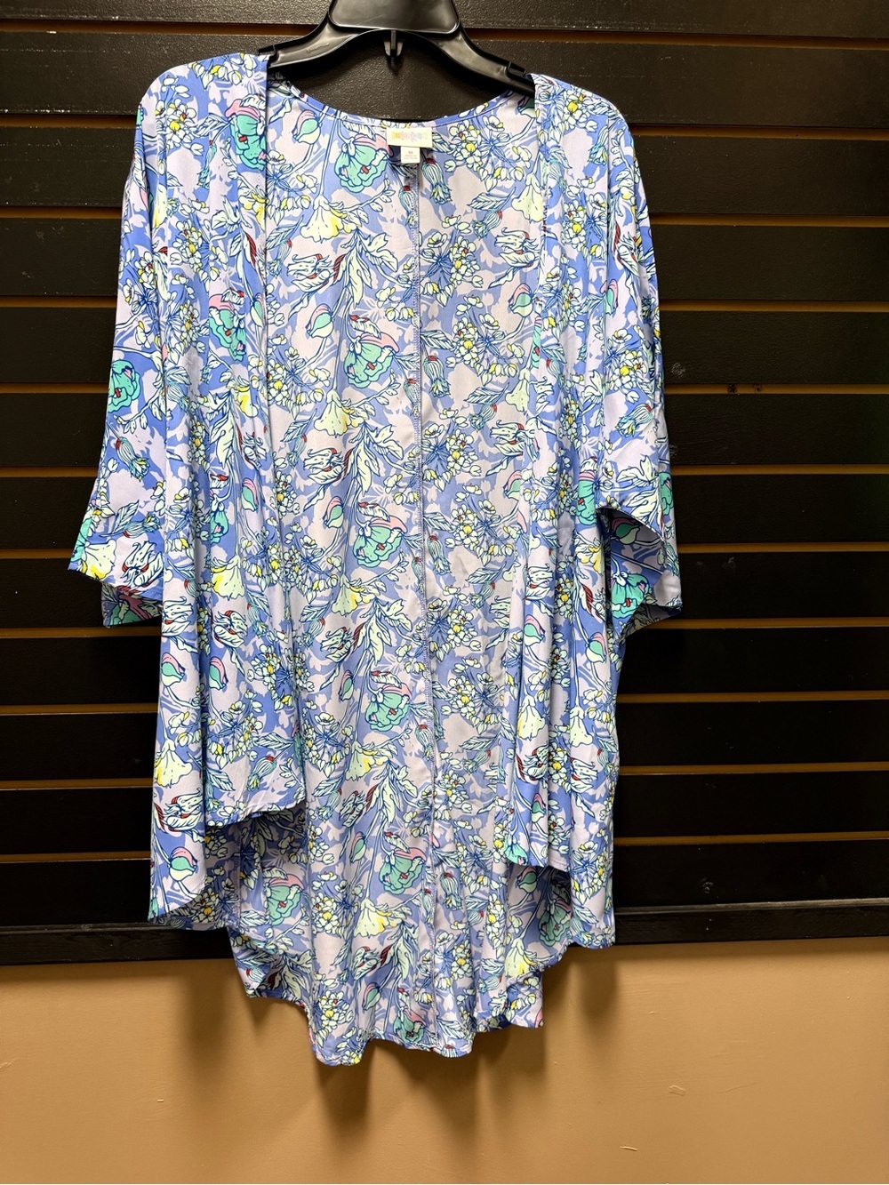 LuLaRoe Lindsay Kimono NWOT Medium Blue Floral Open Front Cover Up